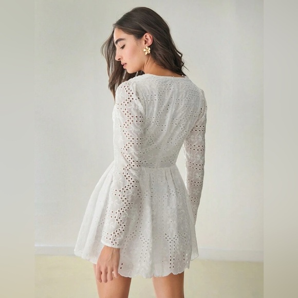 Never Worn Elegant White Eyelet Dress - Picture 2 of 14